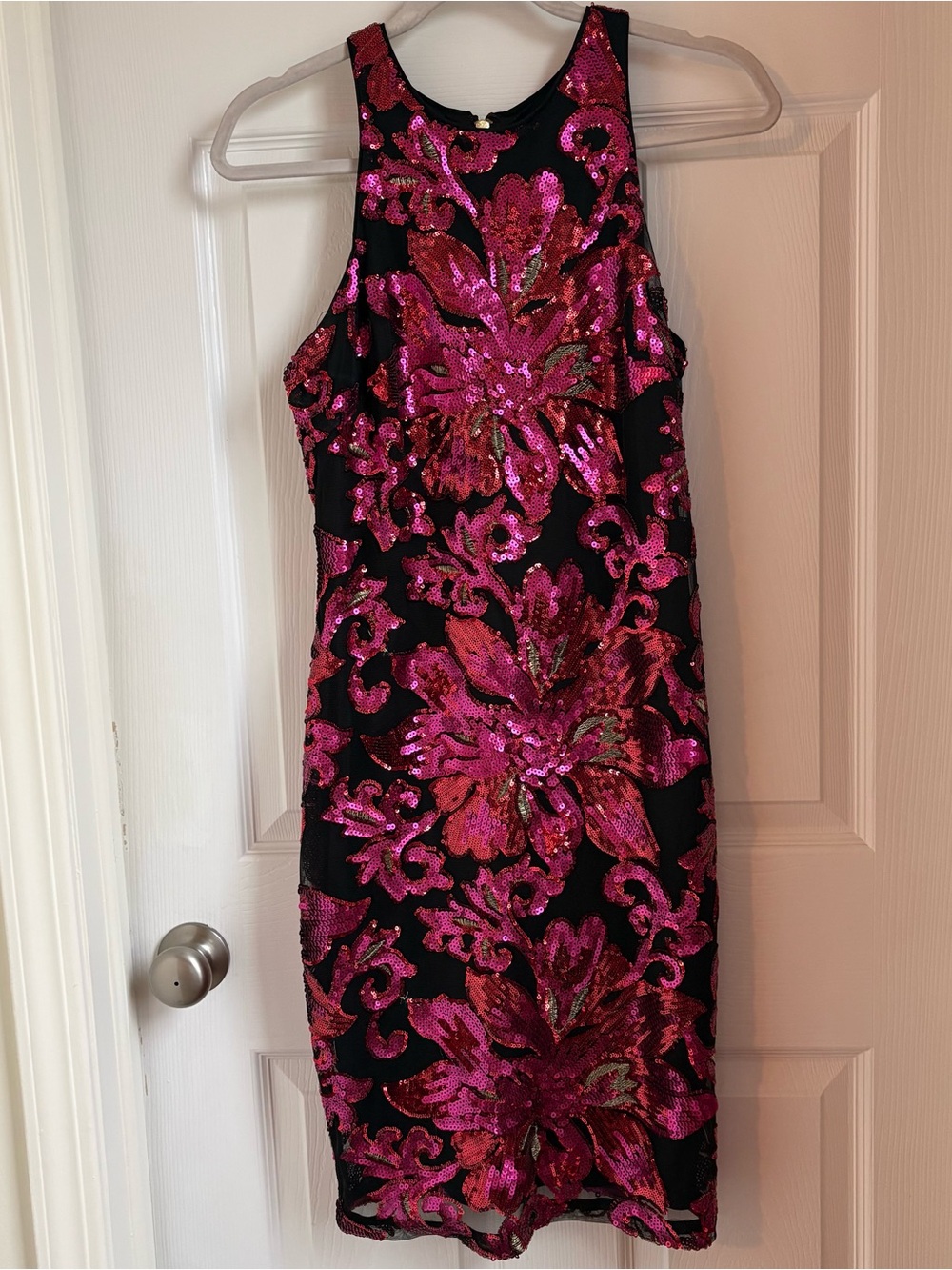 Sparkling Pink Sequin Floral Sheath Dress Caché - Picture 2 of 6